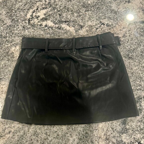 FALDA - Picture 5 of 5